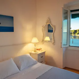 https://la-casa-isabella.in-istria.net